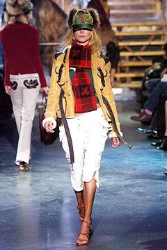 Look 7